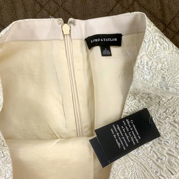 Lord & Taylor NWT Silver Jacquard Skirt size 4 - Picture 8 of 17